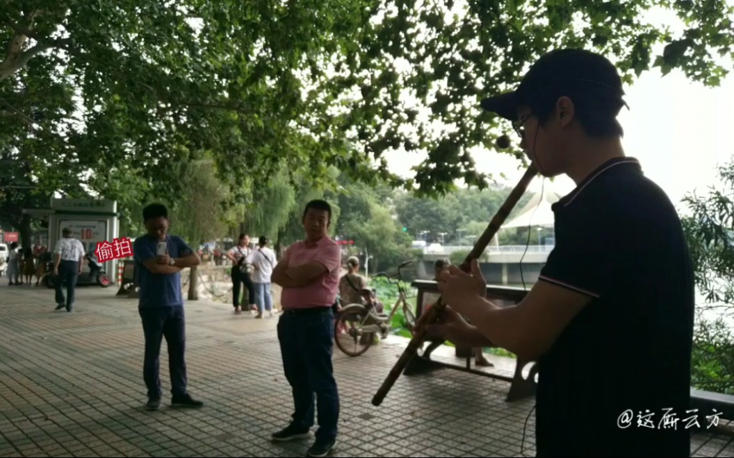 [图]【箫行天下】九江街头洞箫吹奏《春江花月夜》2019.7.8