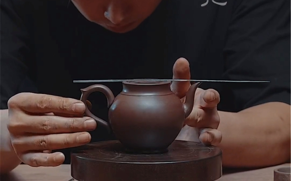 半手工紫砂壶制作,看完这个视频你就知道为什么半手工壶也属于手工壶