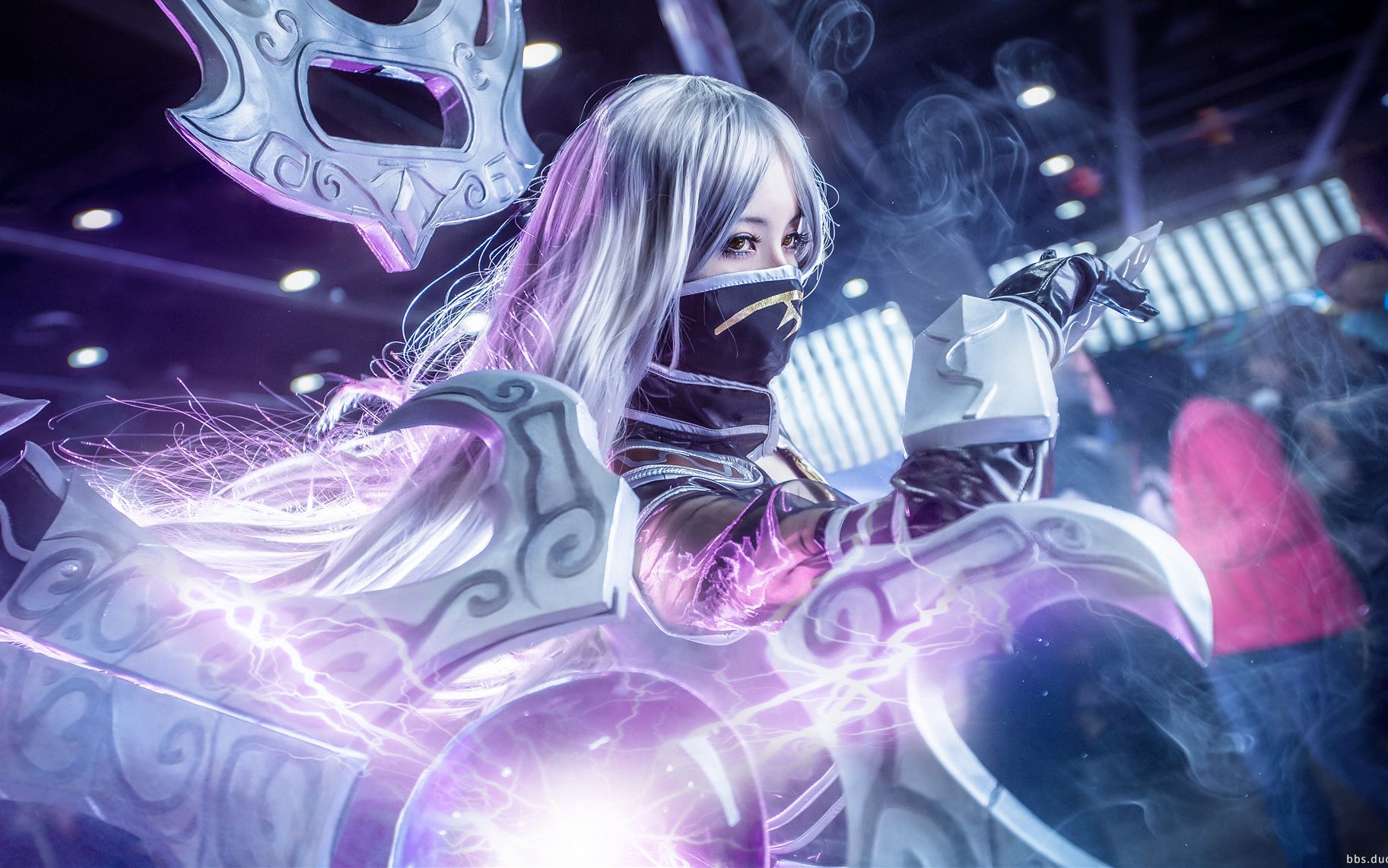 一个老锐雯玩刀妹是如何carry的,时隔五年再玩刀锋意志