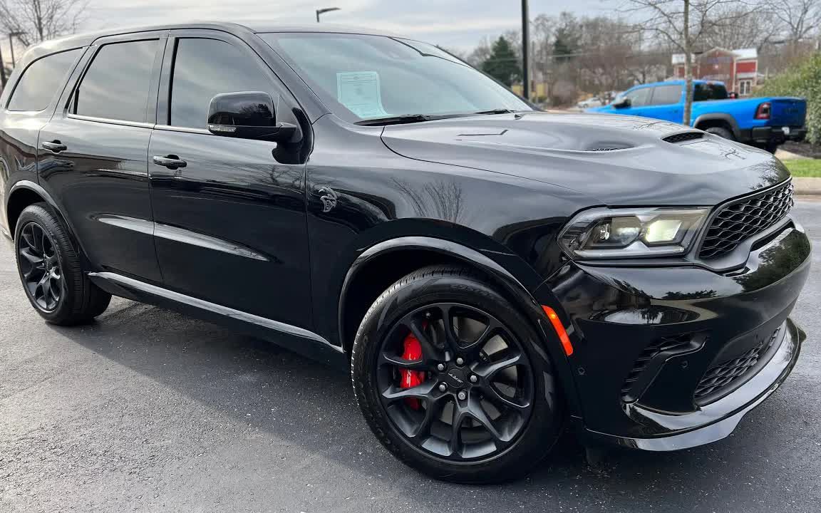 机增v8环保去xx小黑评测之只有2100英里的2021款道奇杜兰戈srt地狱猫