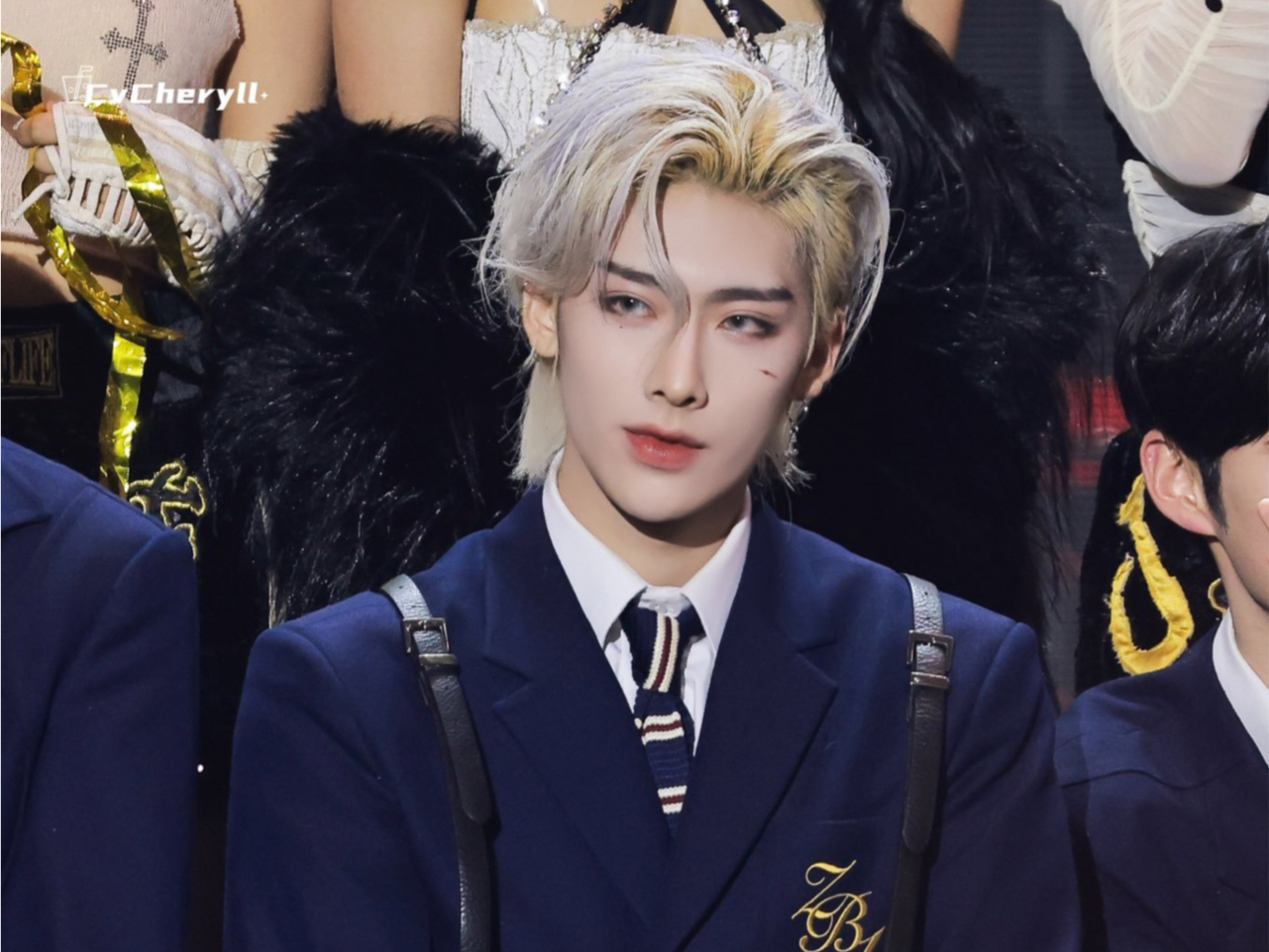 【ricky沈泉锐】那么凶干嘛 哪天约一架 从床头打到床尾