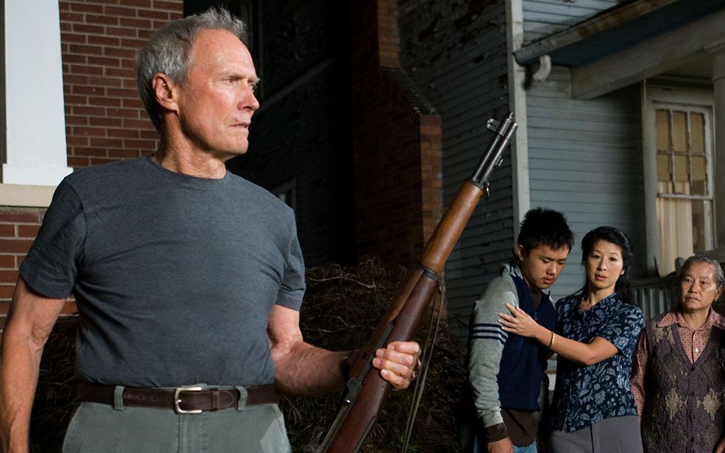 邻居被混混骚扰,90岁美国老头不乐意了,拿起枪准备大清洗!