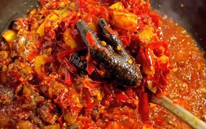 【辣子鸡】更适合云南宝宝口味的辣子鸡~绝对的重口味