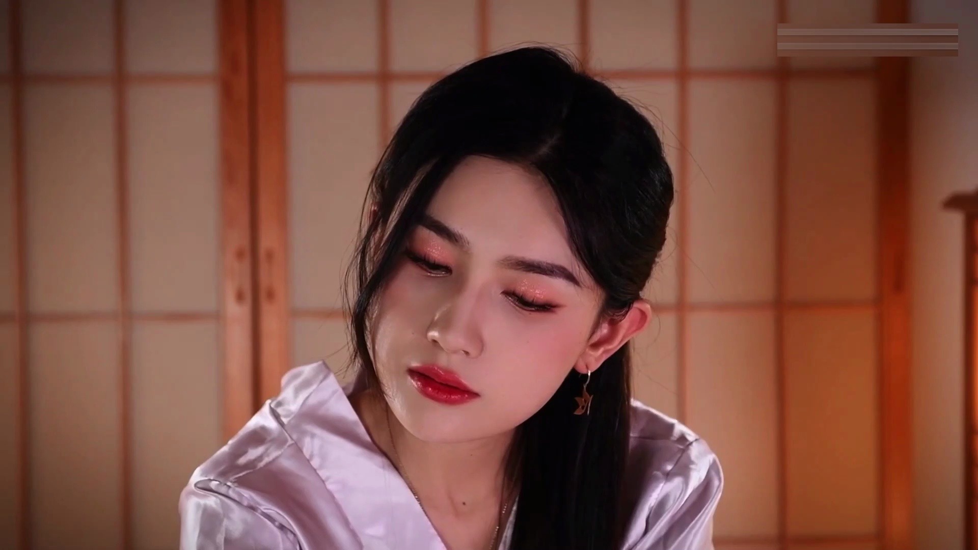 越南电商主播丽丽-越南最美主播
