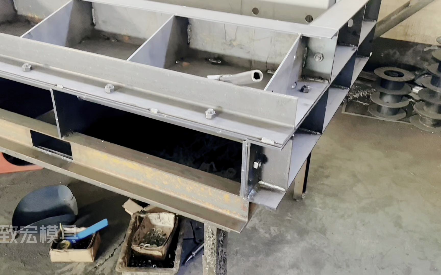 遮板模具 f2型遮板模具 f1型遮板模具 高铁桥梁遮板模具 桥梁遮板模具