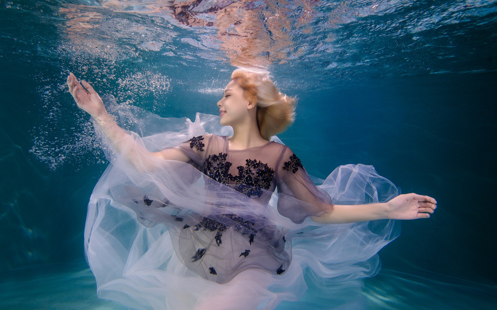 水下摄影-这套水下效果也不错!欢迎来水下玩