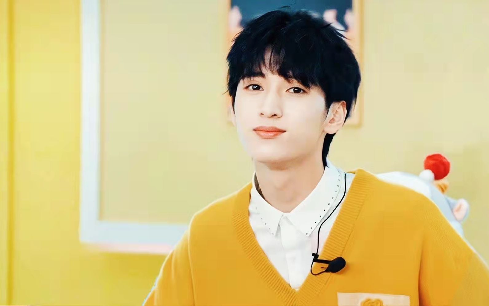 【严浩翔】被这张脸狠狠拿捏|黄色毛衣心动纯享