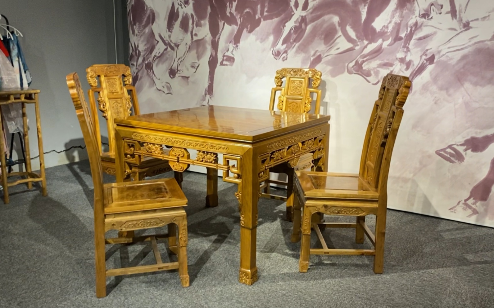 八方来财,金丝楠木八仙桌