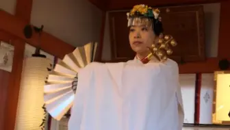 Yuri搬运 要买口嚼酒 巫女服萌妹子带你逛cosplay秋叶原店 哔哩哔哩 Bilibili
