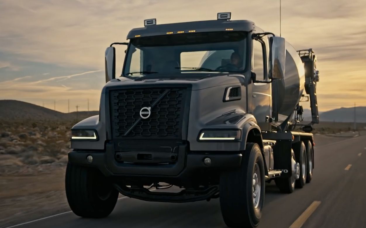 【合集】沃尔沃卡车 vhd 2020年新型 广告及行驶状态2020全新沃尔沃