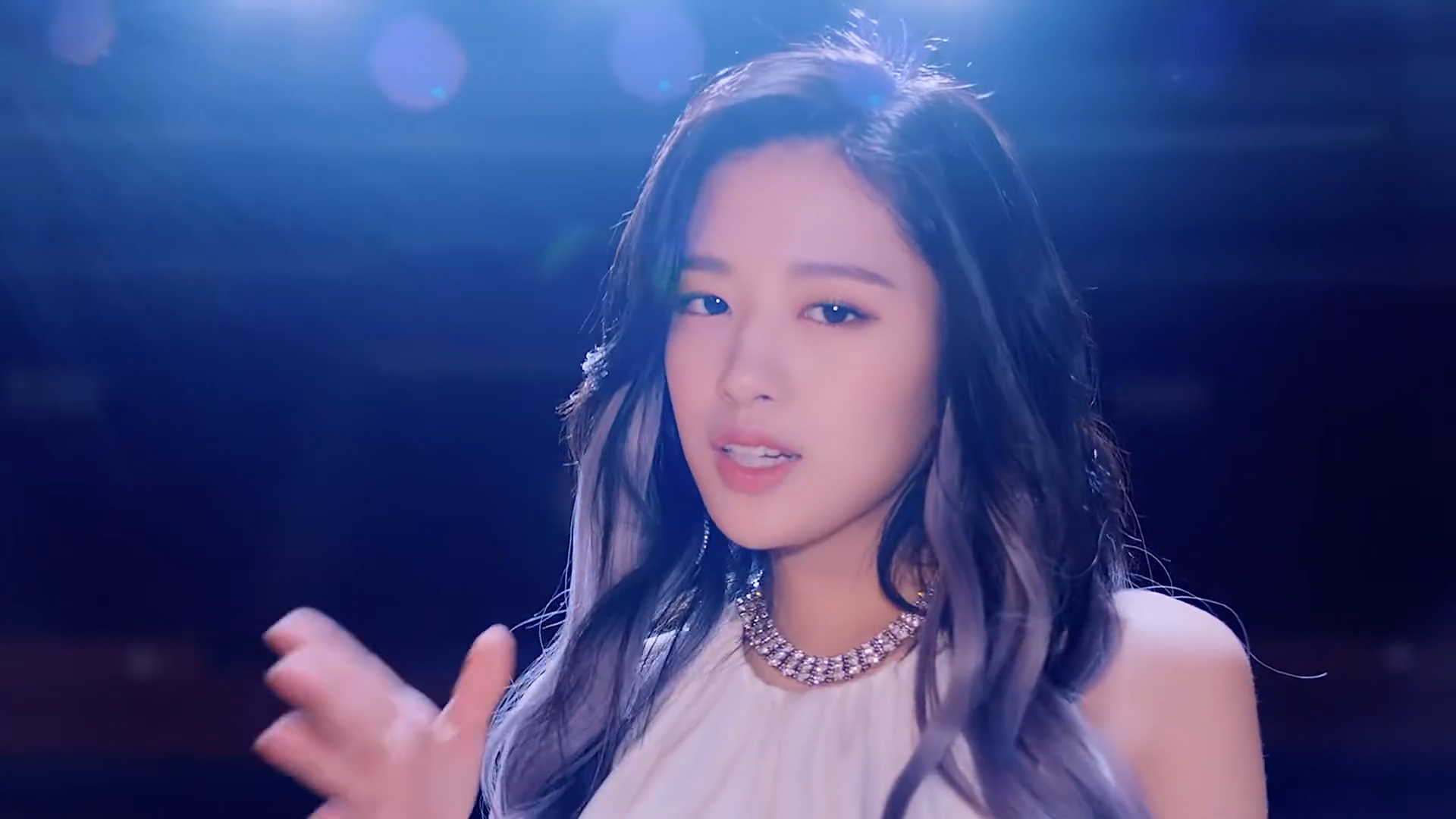 【中字】izone新专主打曲《panorama》mv,太好听了