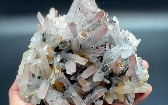 镜铁矿 水晶 14cm 广东龙川