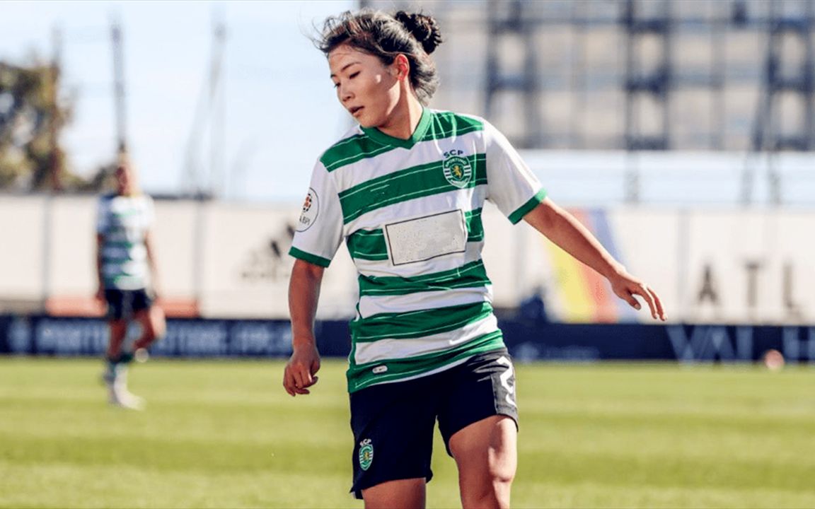 飒!女足沈梦露替补奔袭40米1条龙:扛翻后卫 兜射世界波