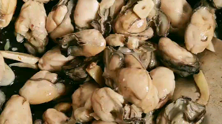 生蚝肉的裙边味道比较好