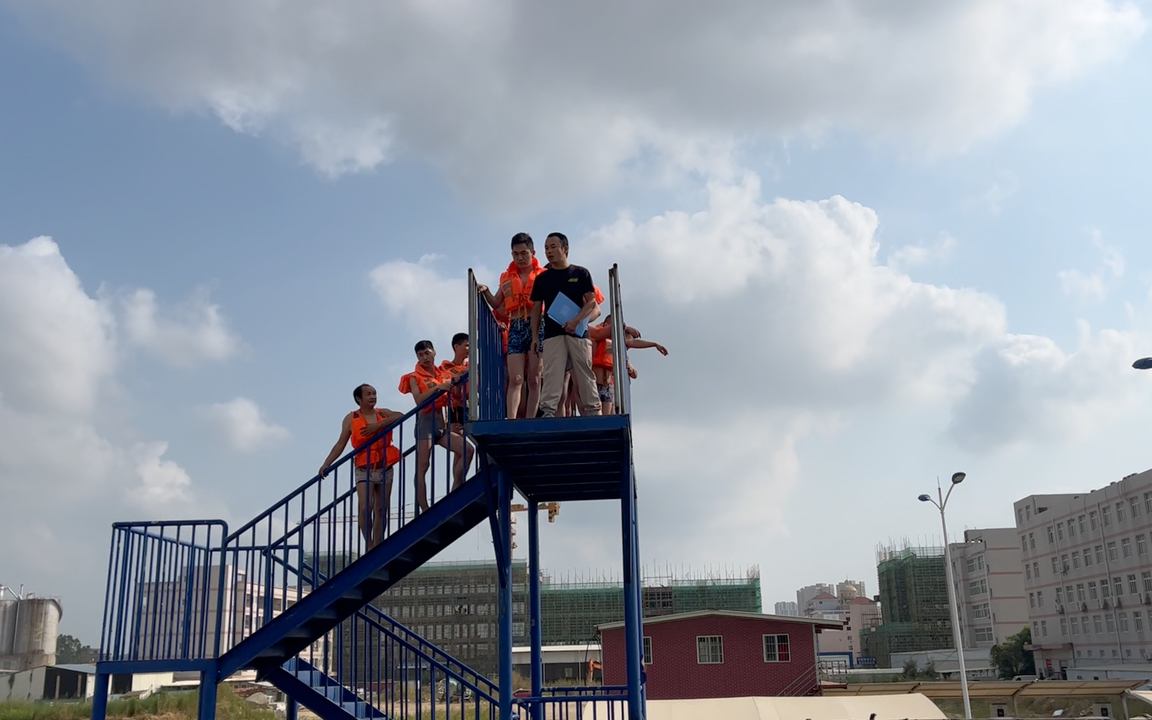 水手五米跳台考试