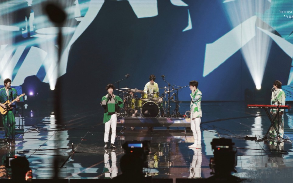 气运联盟气成团后首秀有一群伙伴比啥都浪漫真的很稳