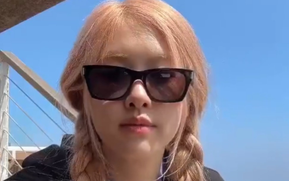 rose朴彩英《金智秀 - flower》舞蹈视频公开!