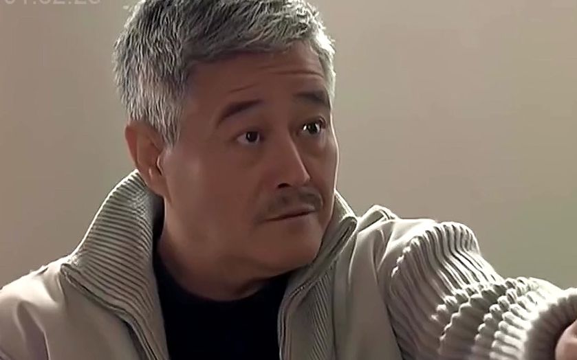 【乡村爱情】别人处对象送金首饰,王大拿直接送金店!