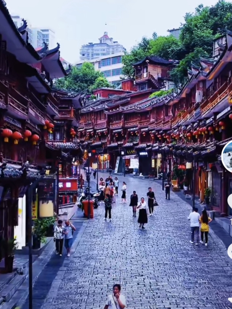 贵州都匀石板街有灵魂的古街,贵州茅台镇的酒,有灵魂的酒.