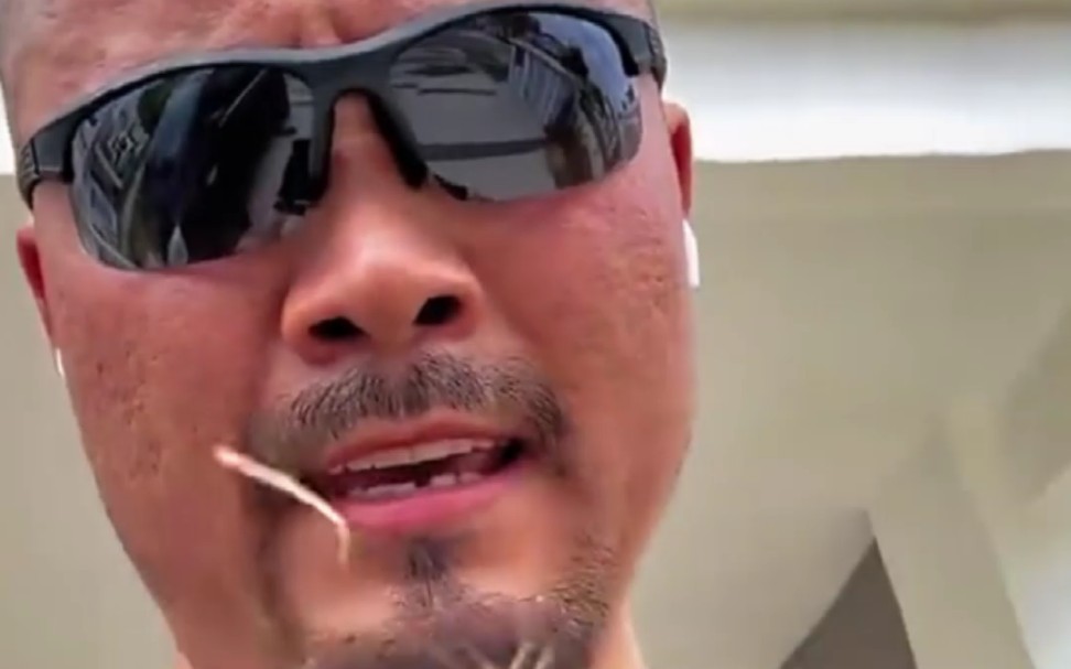 小红书上发现的大叔,硬汉danny,真名:脑门额尔德尼