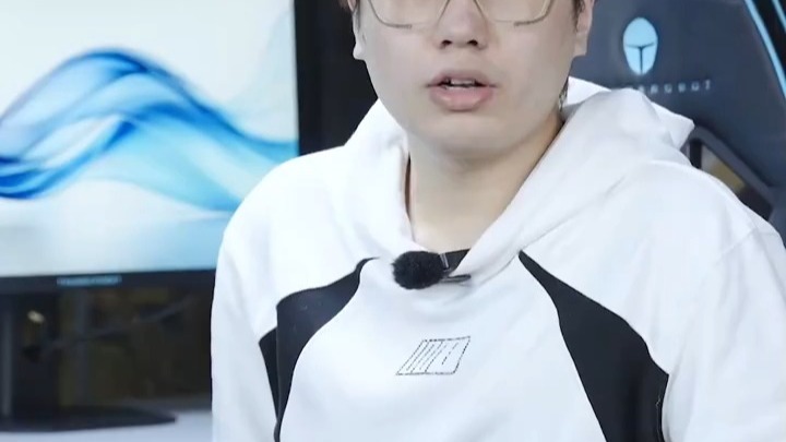 磁轴铝魂！雷神VIC68磁轴键盘360°详解！