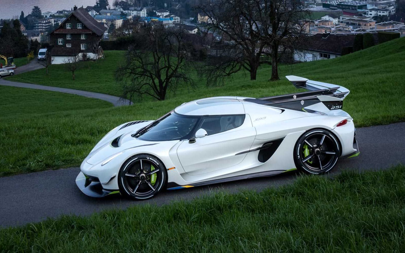 柯尼塞格 jesko 迎战巨汉