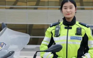 00后女铁骑“咆哮式”开道！网友：抢救生命必须霸气！