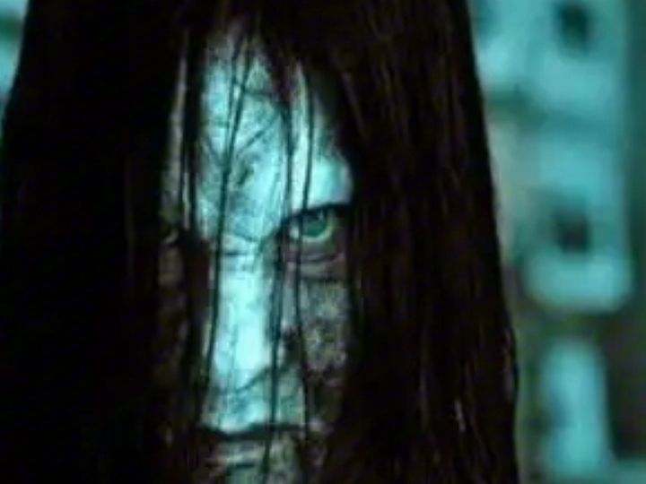 的面目狰狞,丧尸女人