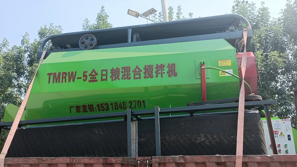 5立方全日粮混合制备机全日粮饲料搅拌机