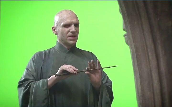 来看看伏地魔长出鼻子和头发究竟能有多帅!