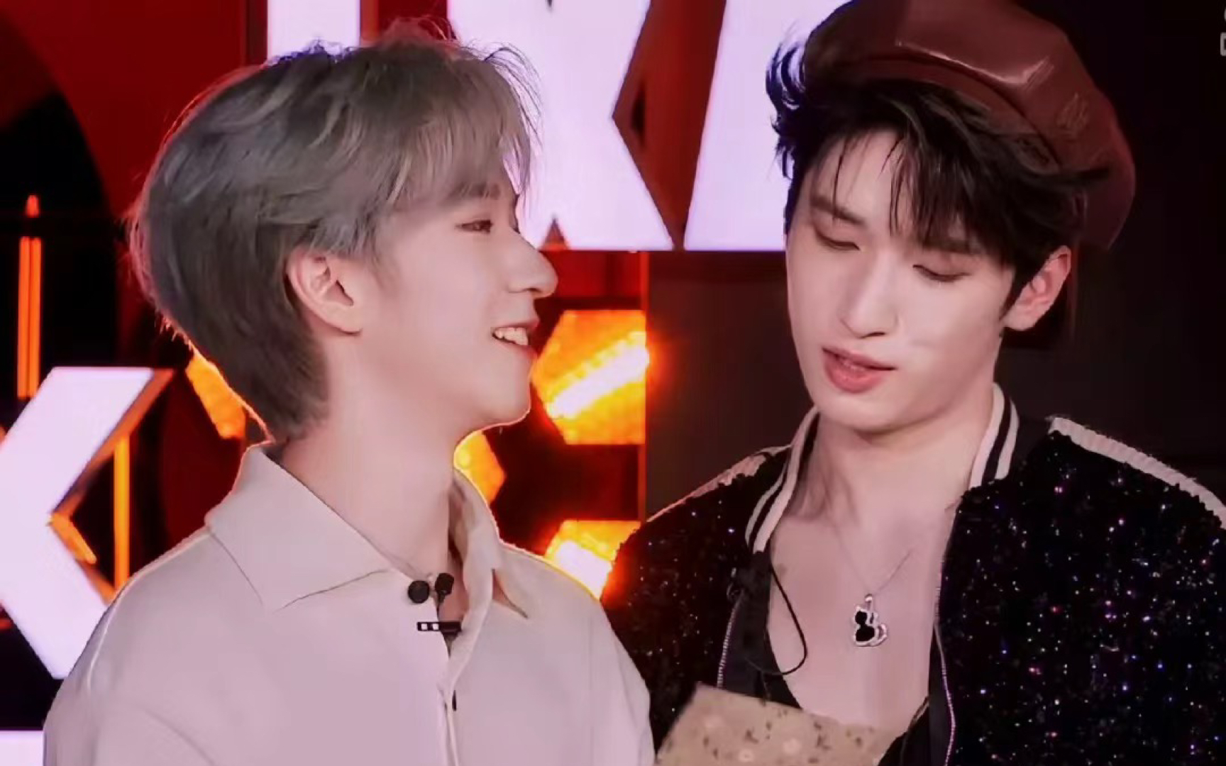 【翔霖|戏影】在离你最近处陪着你|所以只有霖霖坐在舞台边陪着19岁的