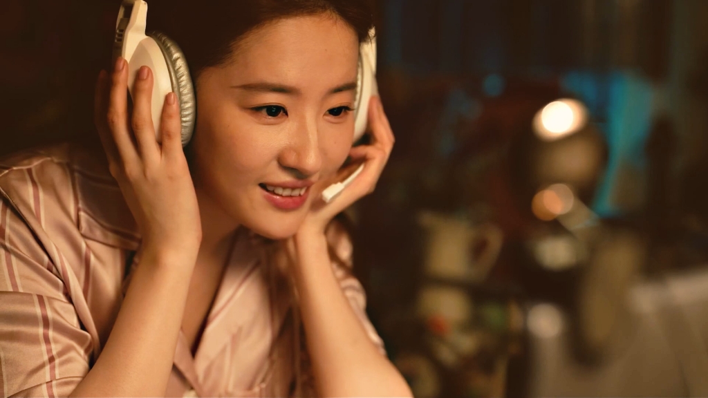 和刘亦菲打视频真好