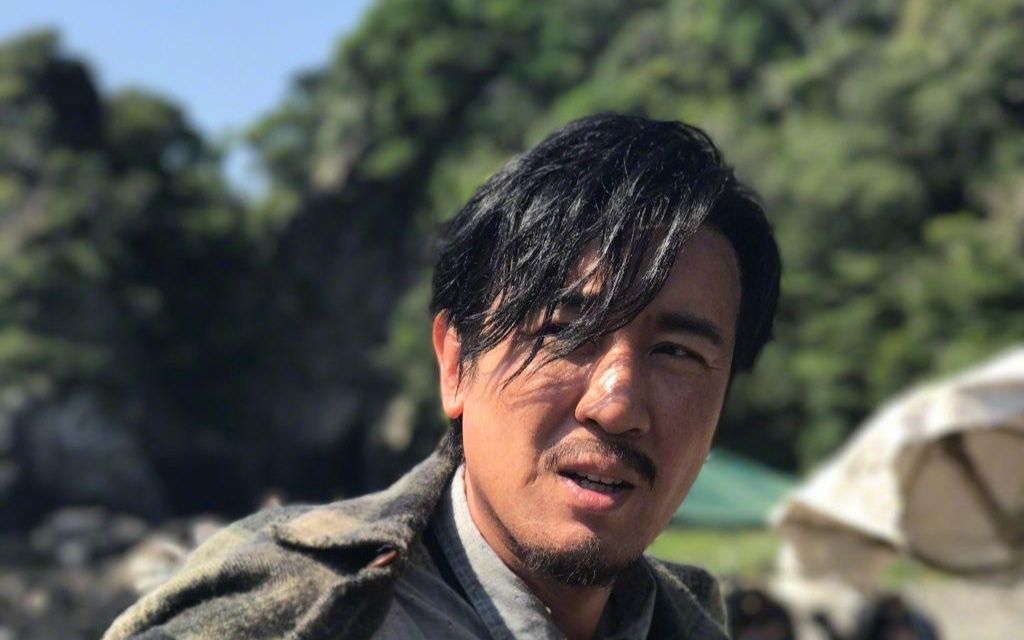 见惯了嘻嘻哈哈的沙溢悬崖之上里的老冯你认出来了吗