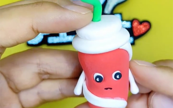 自己动手制作可乐超轻粘土