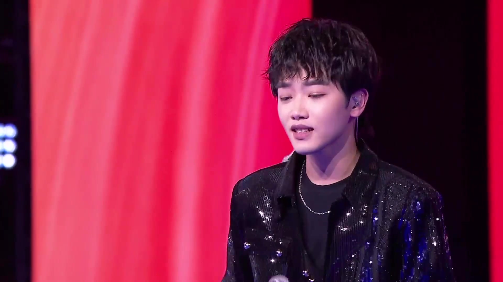 子严 送给异乡人的歌_哔哩哔哩_bilibili