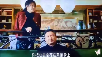 Скачать видео: 一个高考总分只有98分的人。能有什么坏心思。