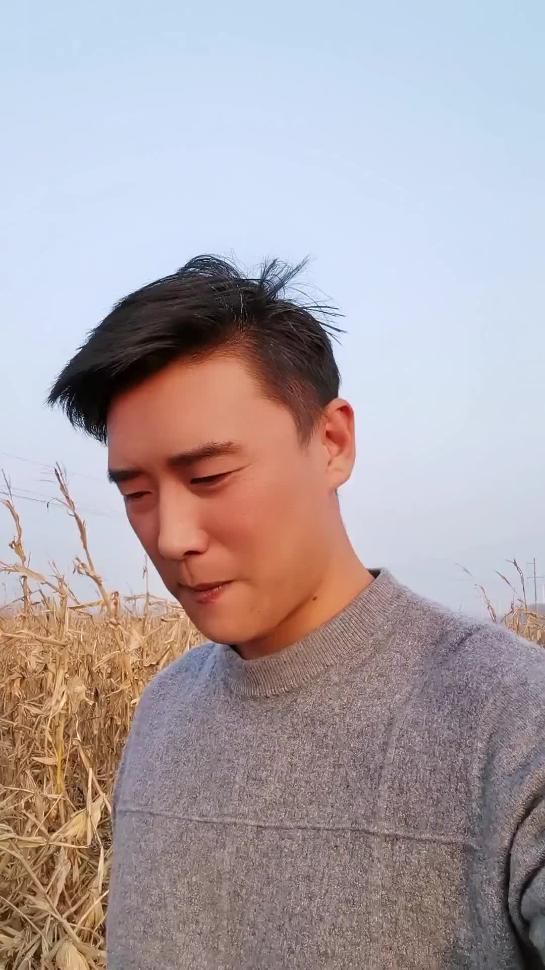 喜欢的点个赞田间地头走一走农村我的乡村生活面朝黄土背朝天