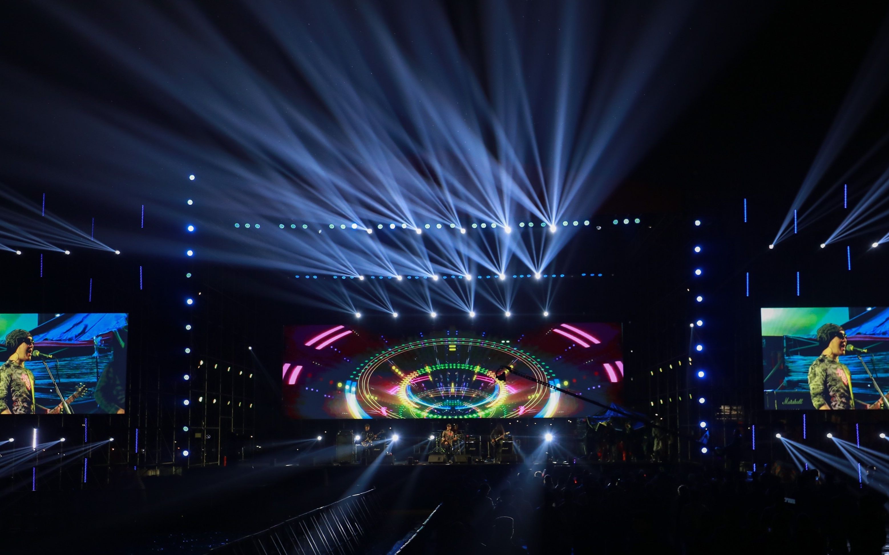 释魂乐队燃烧的理想现场演出live原创中国摇滚中金属金属壳乐队的冬天