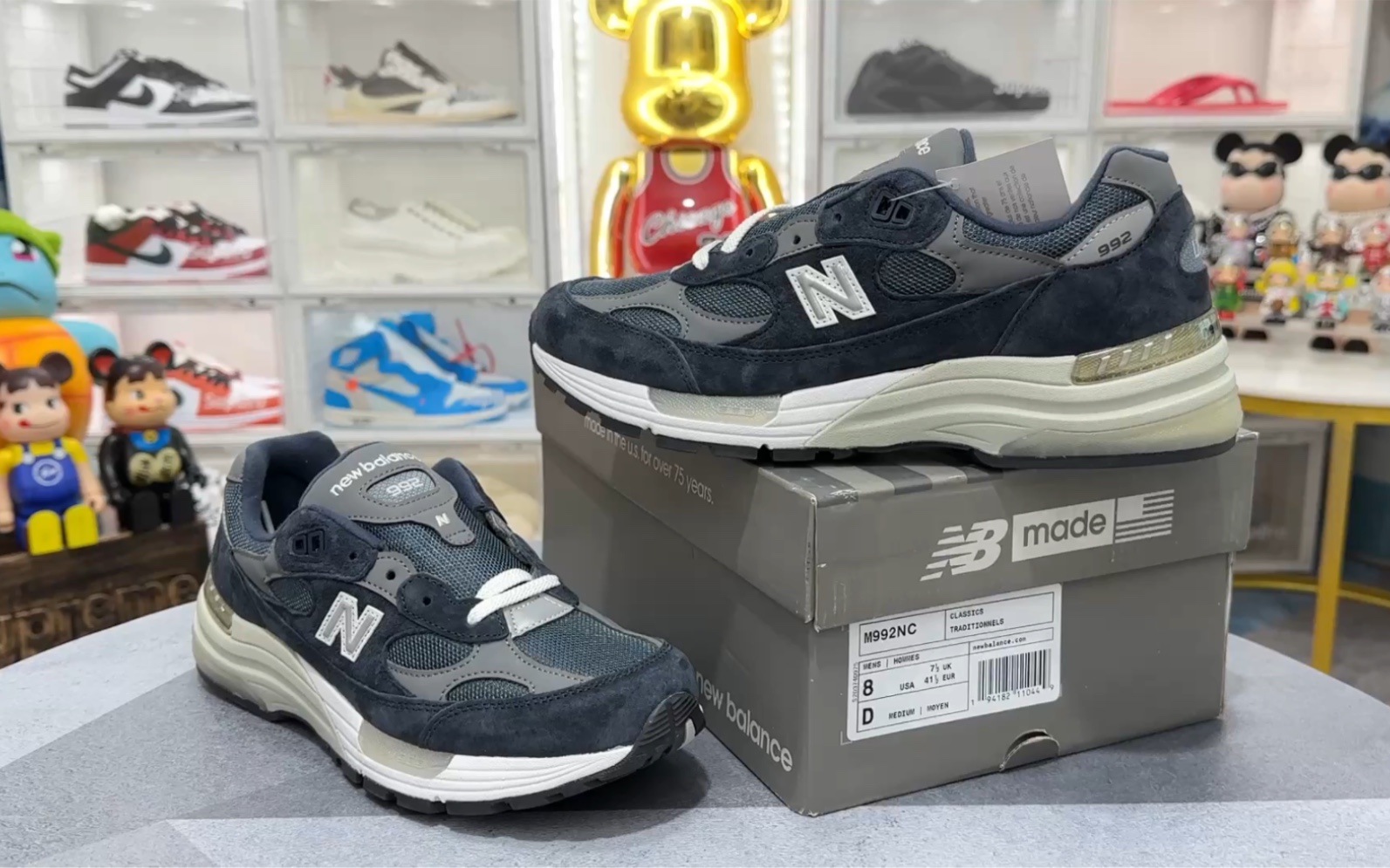 【实拍欣赏】美产 nb992gg 海军蓝 复古慢跑鞋