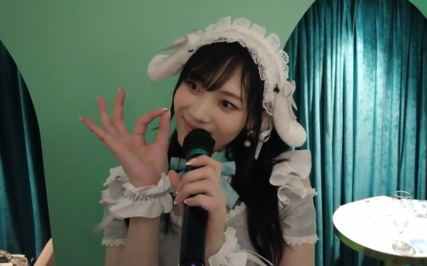 日本newhalf跨性别小姐姐竹内亚美在女仆店扮演女仆