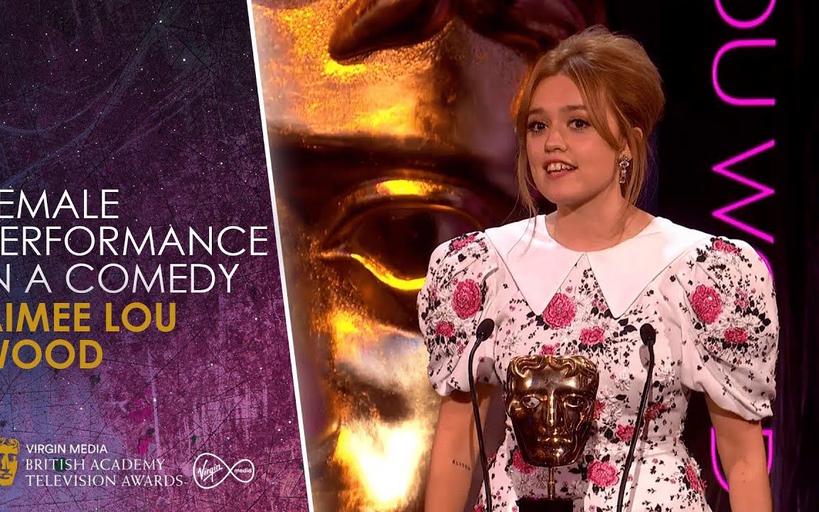 【自修室高能】艾梅·卢·伍德 (aimee lou wood) 在性教育喜剧中赢得