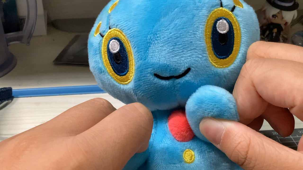 视奸,但是玛纳霏