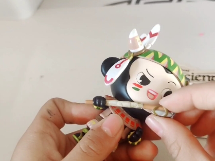 万年一更开箱小猿手办