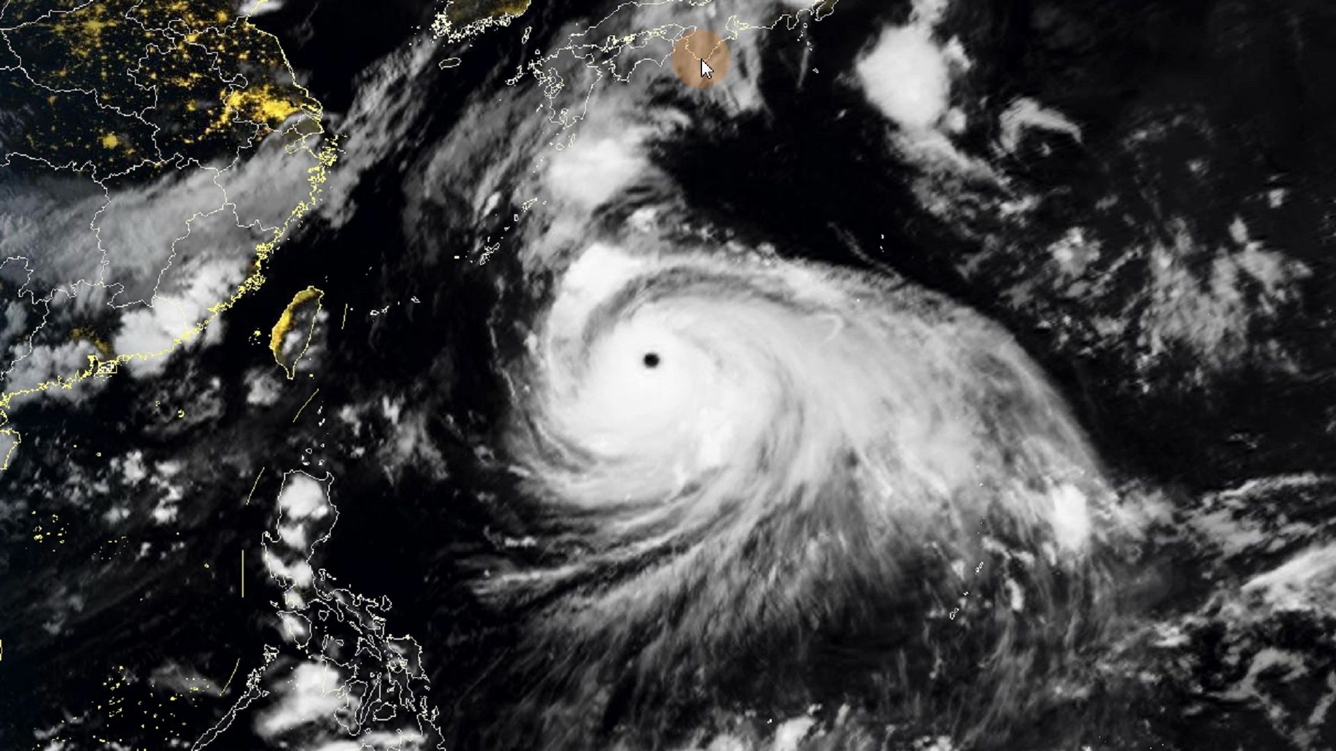 超强台风海神强度爆发问鼎西太风王路径进一步明确重击日韩后将追随