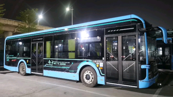 南沙公交g5路 宇通u12"黑金刚"智能网联公交凤凰一桥区段运行视频