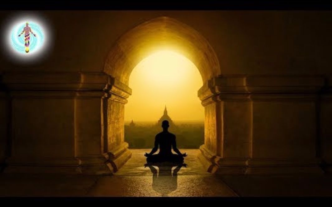 从宇宙中获取智慧知识和经验强大的萨满鼓敲击冥想能量治疗