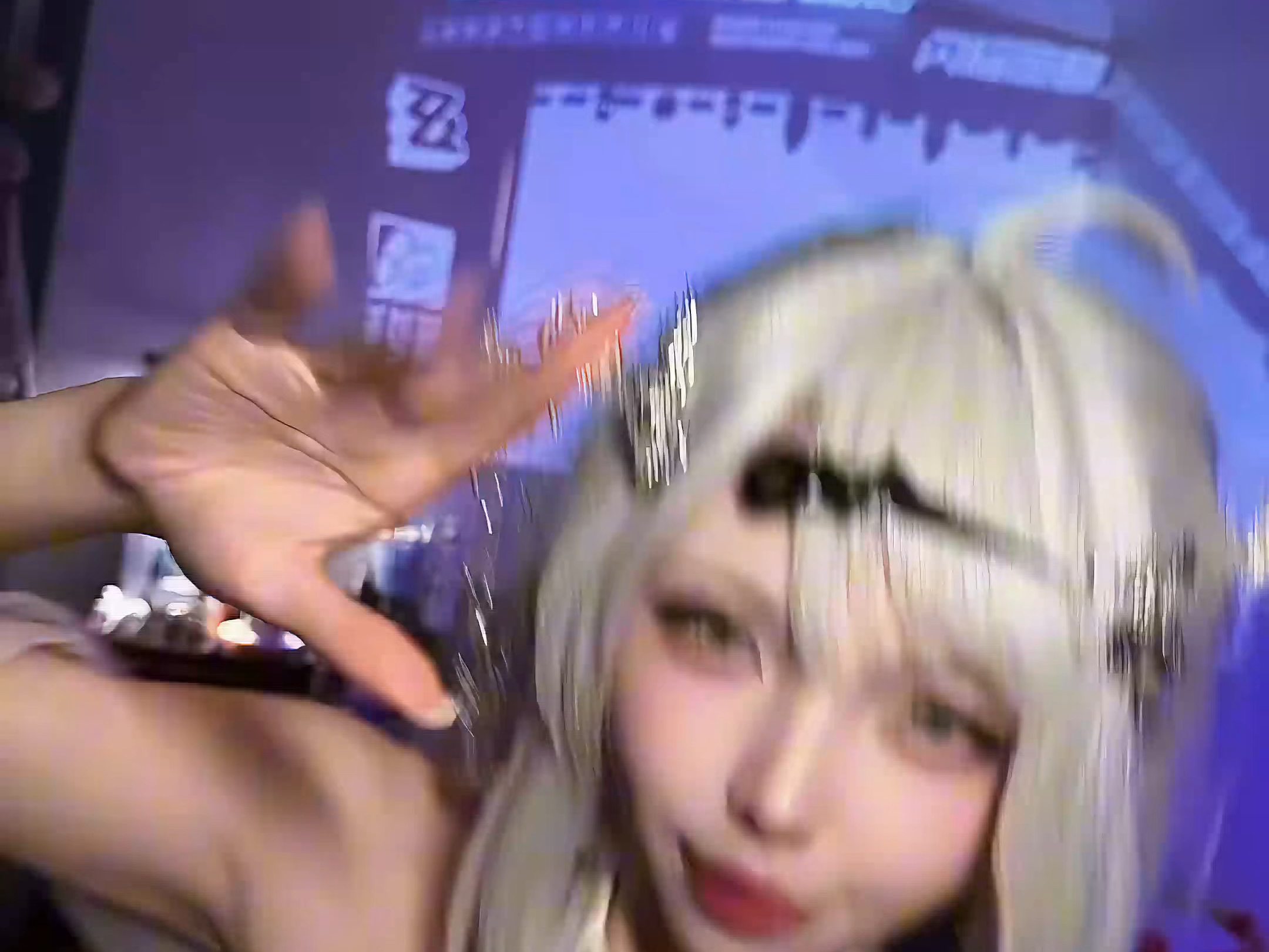 大家好～我是来自中国的Coser 스미야！请大家多多关照吧！