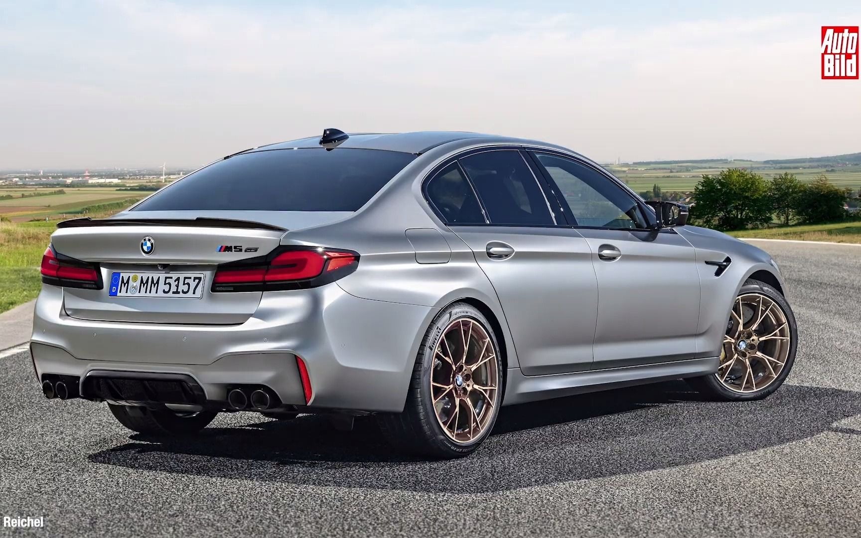 宝马m5 cs(2021)-动力豪华轿车mit v8双涡轮增压-斯基兹