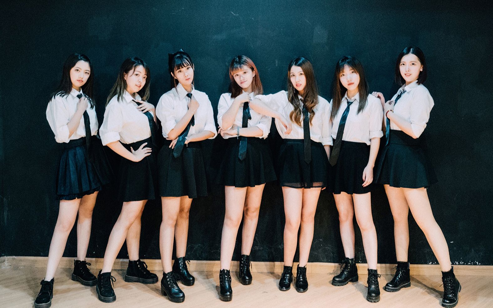 【shc】永远都是少女时代-经典曲目超燃感动串烧连跳【少时十周年快乐