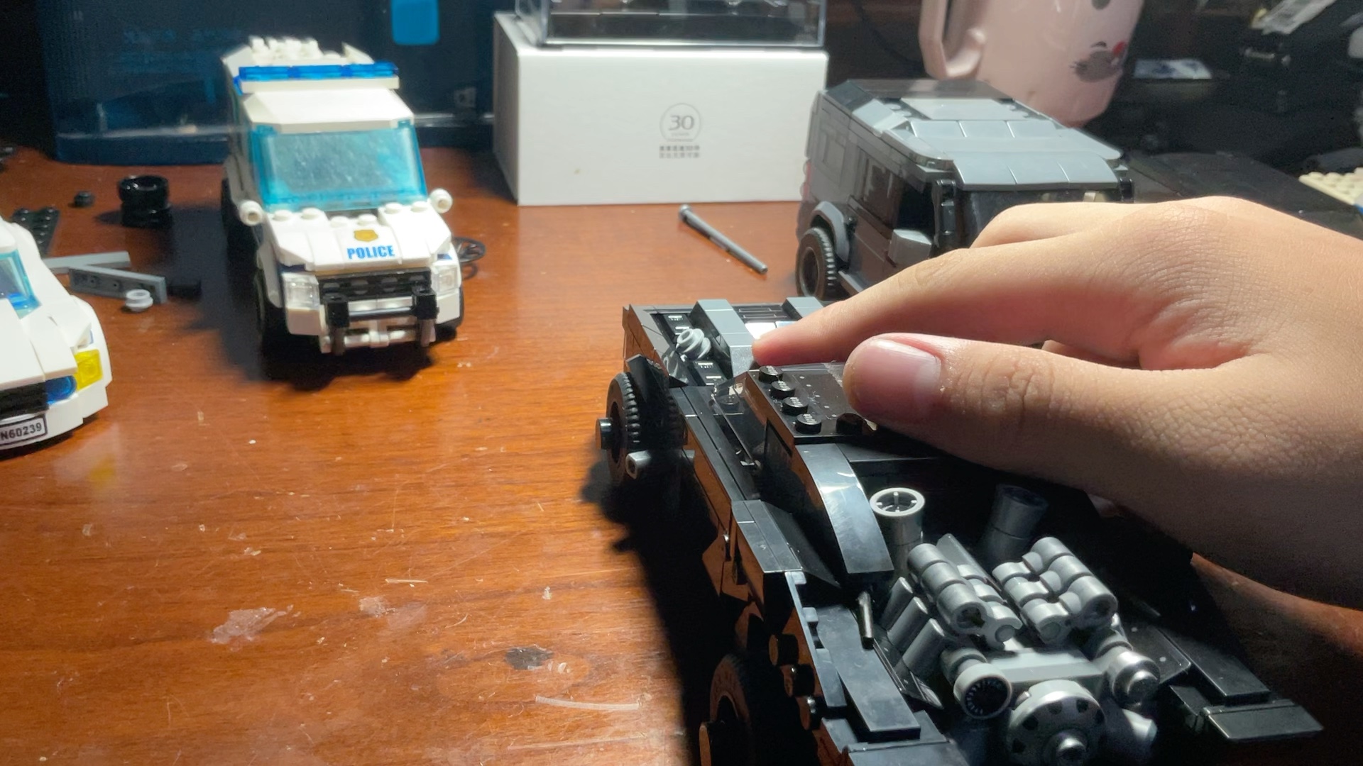 乐高76181-新蝙蝠侠战车